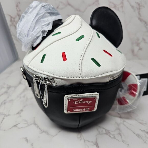 NWT Loungefly Disney Mickey Mouse Hot Cocoa Mug Face Holiday Crossbody Bag - Picture 4 of 5